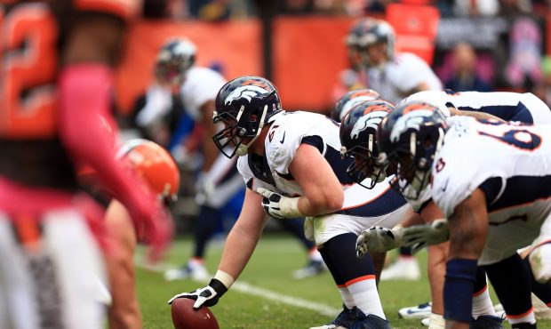 CLEVELAND, OH - OCTOBER 18: Center Matt Paradis #61 of the Denver Broncos against the Cleveland Bro...