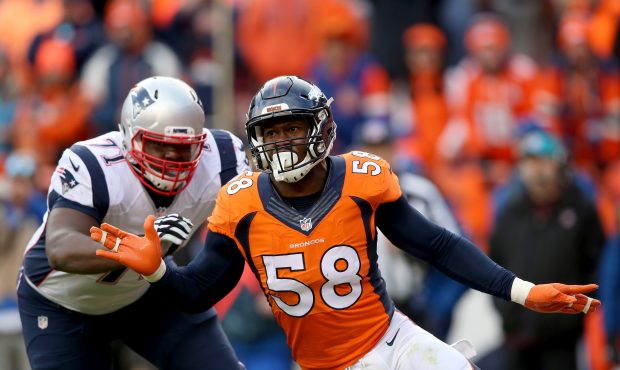 DENVER, CO - JANUARY 24:  Von Miller #58 of the Denver Broncos rushes against Cameron Fleming #71 o...