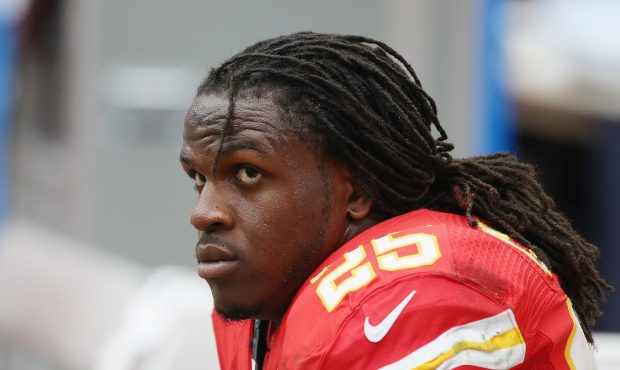 HOUSTON, TX - SEPTEMBER 13:  Jamaal Charles #25 of the Kansas City Chiefs waits in the bench area d...
