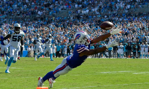 CHARLOTTE, NC - SEPTEMBER 17:  Zay Jones #11 of the Buffalo Bills can't make the diving catch on fo...