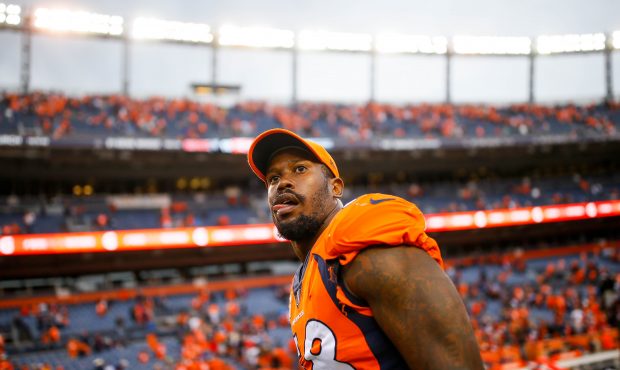 DENVER, CO - OCTOBER 1:  Outside linebacker Von Miller #58 of the Denver Broncos walks off the fiel...