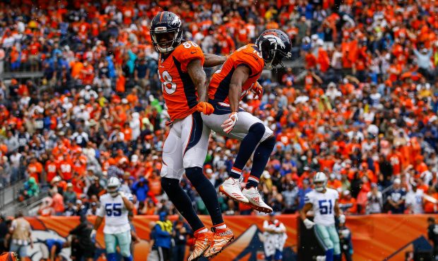 DENVER, CO - SEPTEMBER 17:  Emmanuel Sanders #10 and wide receiver Demaryius Thomas #88 of the Denv...