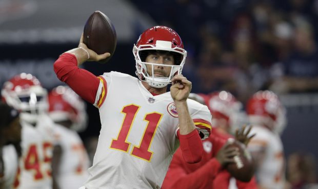 HOUSTON, TX - OCTOBER 08:  Alex Smith #11 of the Kansas City Chiefs warmas up before the game again...
