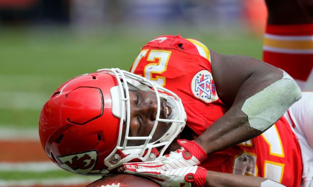 KANSAS CITY, MO - SEPTEMBER 17:  Running back Kareem Hunt #27 of the Kansas City Chiefs celebrates ...