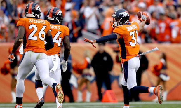 DENVER, CO - OCTOBER 01:  Justin Simmons #31 of the Denver Broncos celebrates making an interceptio...
