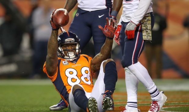 DENVER, CO - NOVEMBER 13:  Wide receiver Demaryius Thomas #88 of the Denver Broncos begins to celeb...