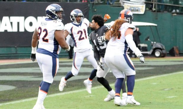 during their NFL game at Oakland-Alameda County Coliseum on November 26, 2017 in Oakland, Californi...
