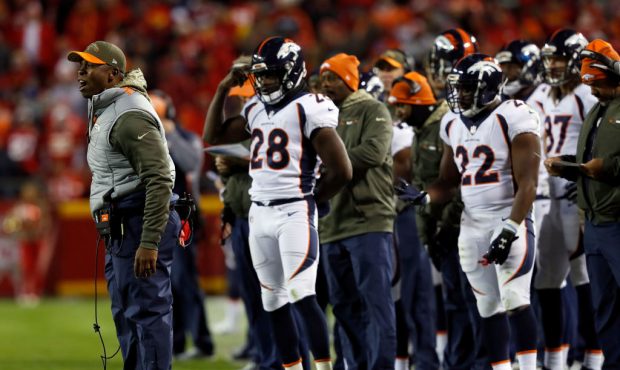 KANSAS CITY, MO - OCTOBER 30:  Head coach Vance Joseph of the Denver Broncos reacts from the sideli...