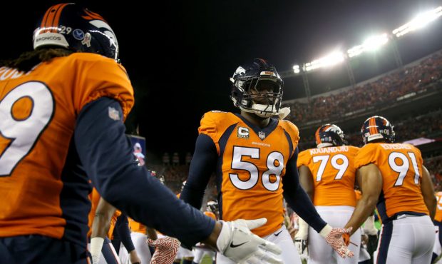 DENVER, CO - NOVEMBER 12:  Von Miller#58 of the Denver Broncos takes the field for their game again...