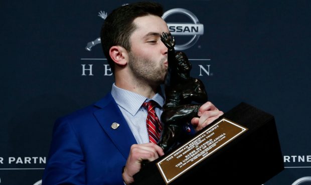NEW YORK, NY - DECEMBER 09: Baker Mayfield, quarterback of the Oklahoma Sooners, poses for the medi...