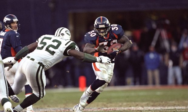 17 Jan 1999:  Terrell Davis #30 of the Denver Broncos runs during the AFC Championship Game against...