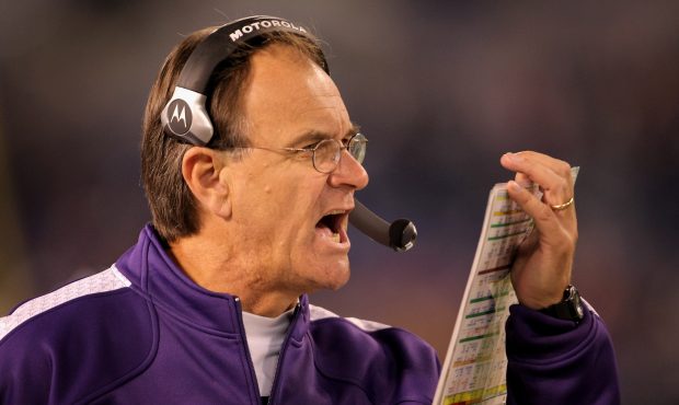 BALTIMORE - NOVEMBER 11:  Head coach Brian Billick of the Baltimore Ravens directs his team against...