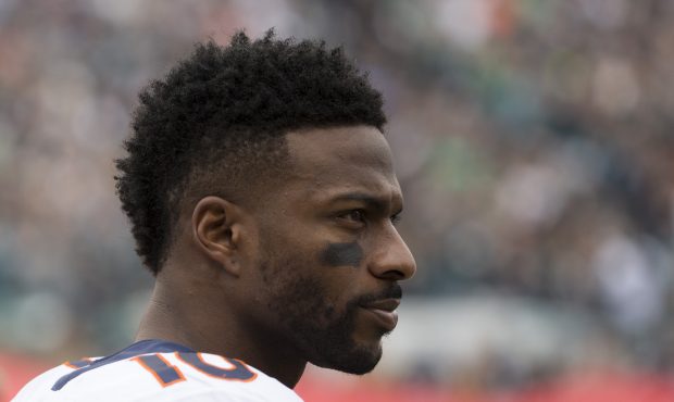 Emmanuel Sanders #10 of the Denver Broncos looks on prior to the game against the Philadelphia Eagl...
