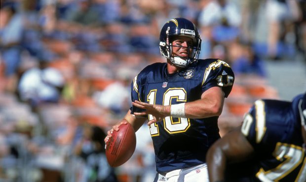 24 Sep 2000:  Ryan Leaf #16 of the San Diego Chargers looks to pass the ball during the game agains...