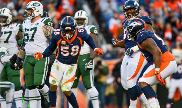 DENVER, CO - DECEMBER 10:  Outside linebacker Von Miller #58 of the Denver Broncos celebrates along...