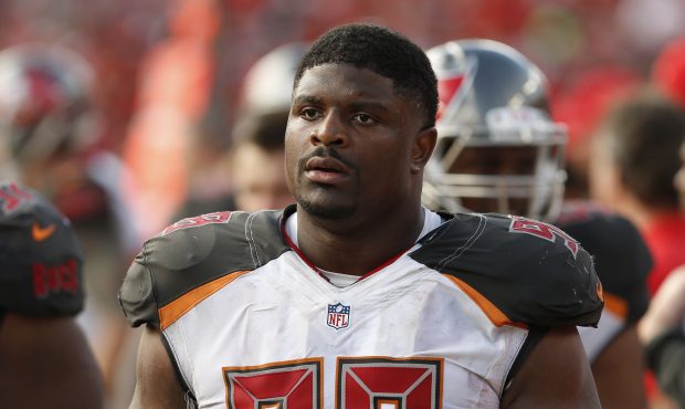 Tampa Bay Buccaneers defensive tackle Clinton McDonald (98) during the NFL regular season game betw...