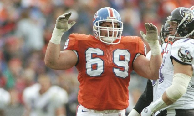 20 Oct 1996:  Offensive lineman Mark Schlereth of the Denver Broncos celebrates during a game again...