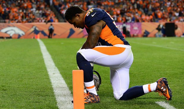 DENVER, CO - OCTOBER 24:  Inside linebacker Todd Davis #51 of the Denver Broncos takes a knee at th...