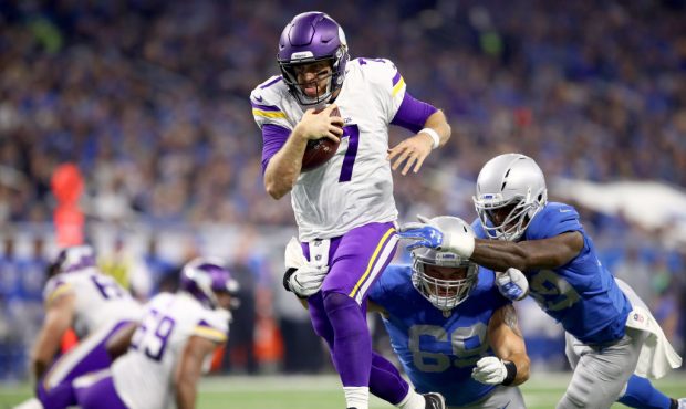 DETROIT, MI - NOVEMBER 23: Quarterback Case Keenum #7 of the Minnesota Vikings runs with the ball a...