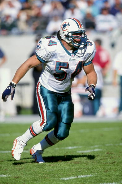 Zach Thomas #54 of the Miami Dolphins in action during the game against the Carolina Panthers at the Ericsson Stadium in Charlotte, North Carolina. The Dolphins defeated the Panthers 13-9. (Photo by Tom Hauck / Allsport)