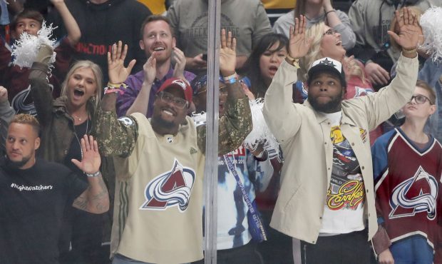 DENVER, CO - APRIL 18:  Von Miller of the Denver Broncos watches the Colorado Avalanche play the Na...