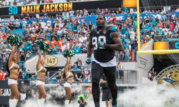 Jacksonville Jaguars Defensive Tackle Malik Jackson (90) runs out during introductions during the N...