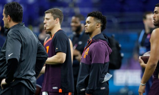 INDIANAPOLIS, IN - MARCH 02: Quarterback Kyler Murray of Oklahoma looks on while sitting out the wo...