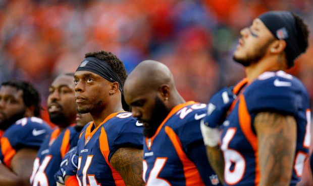 DENVER, CO - OCTOBER 1:  Linebacker Brandon Marshall #54 of the Denver Broncos stands for the playi...