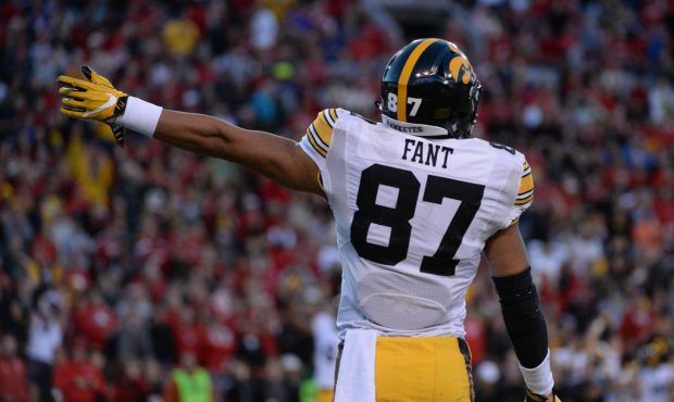 LINCOLN, NE - NOVEMBER 24: Tight end Noah Fant #87 of the Iowa Hawkeyes signals against the Nebrask...