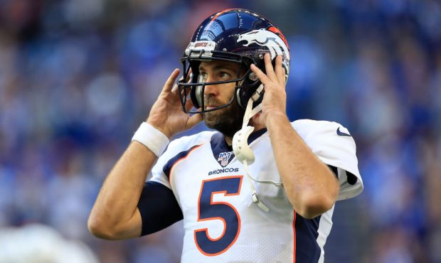 INDIANAPOLIS, INDIANA - OCTOBER 27:  Joe Flacco #5 of the Denver Broncos against the Indianapolis C...