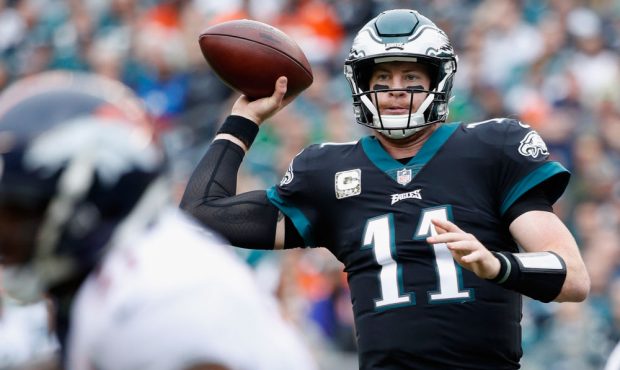 PHILADELPHIA, PA - NOVEMBER 05: Quarterback Carson Wentz #11 of the Philadelphia Eagles looks to pa...