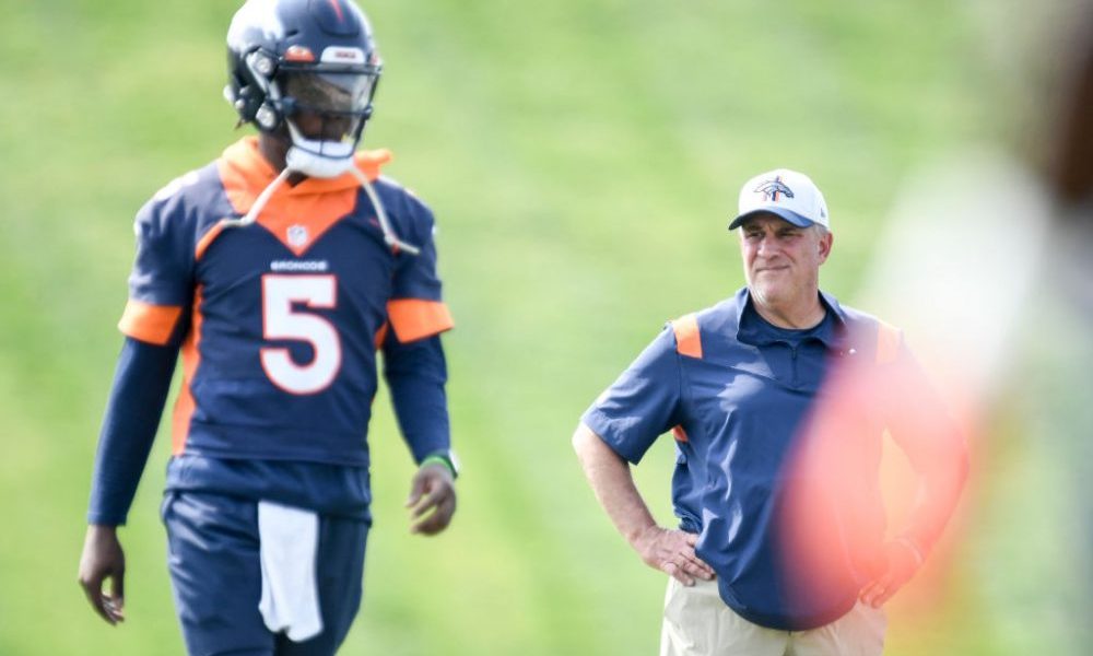 ENGLEWOOD , CO - AUGUST 31: Head coach Vic Fangio of the Denver Broncos watches as Teddy Bridgewate...