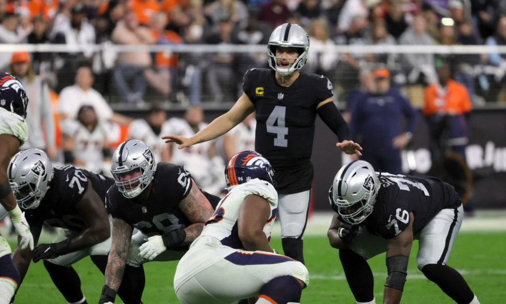 Derek Carr vs. the Broncos...