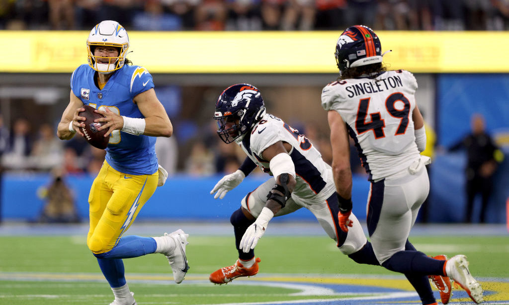 Broncos v Chargers...