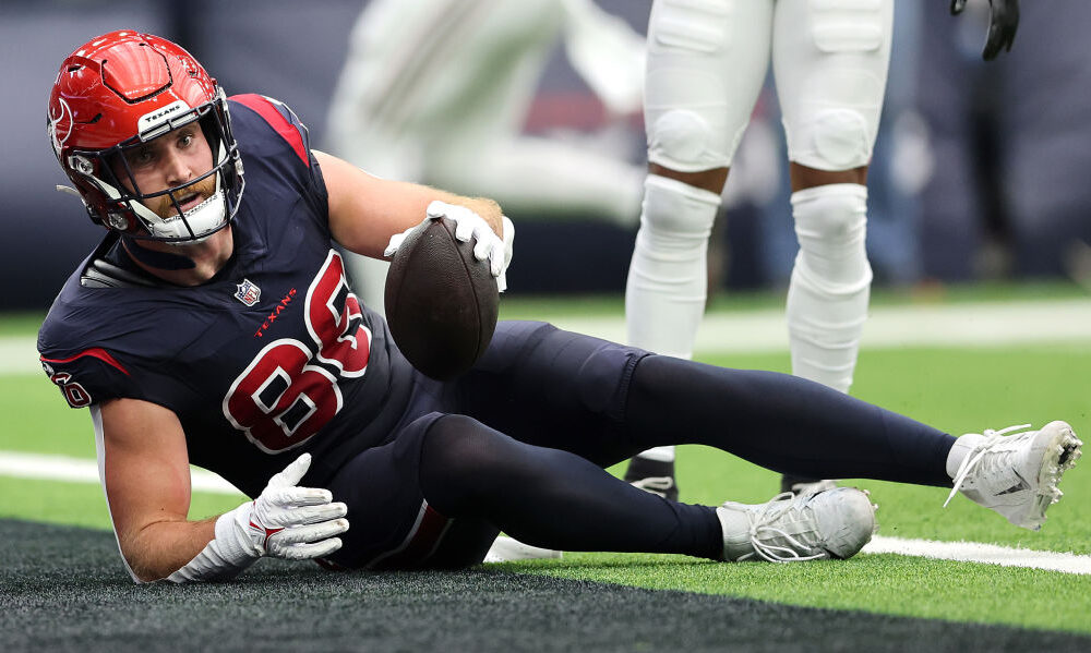 Dalton Schultz Texans Broncos...